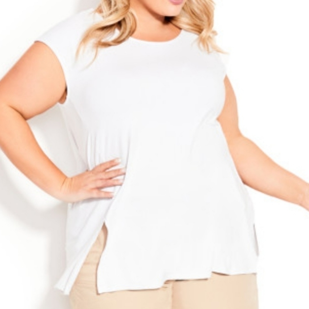 Avenue White Split Hem Top 14/16